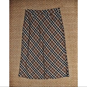 𝐖𝐇𝐈𝐓𝐄 𝐒𝐓𝐀𝐆 𝐁𝐫𝐨𝐰𝐧 𝐌𝐚𝐱𝐢 𝐒𝐤𝐢𝐫𝐭